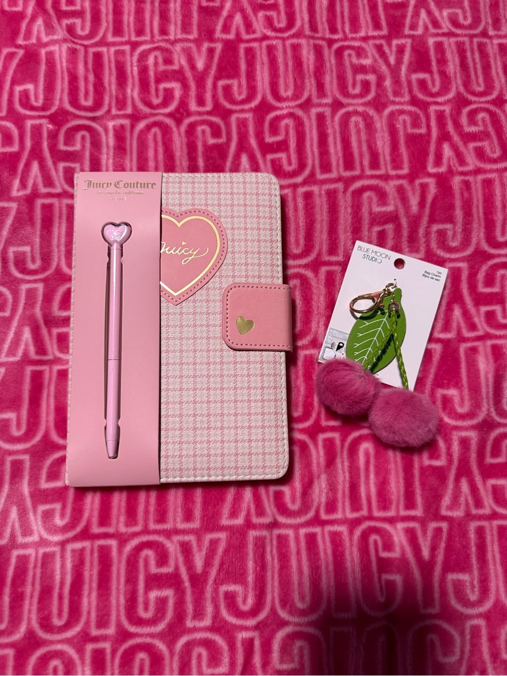 ADORABLE JUICY COUTURE 2 Pc Set Journal 250 Pages W Heart Pen Cherry Charm